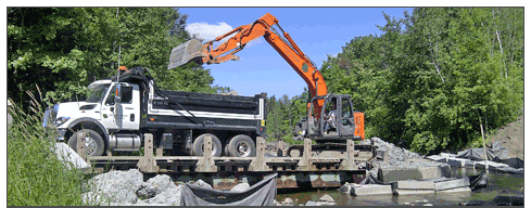Groupe Poirier inc. - Levage de structures - Génie civil - Bâtiments Isobloc - Magog - Québec